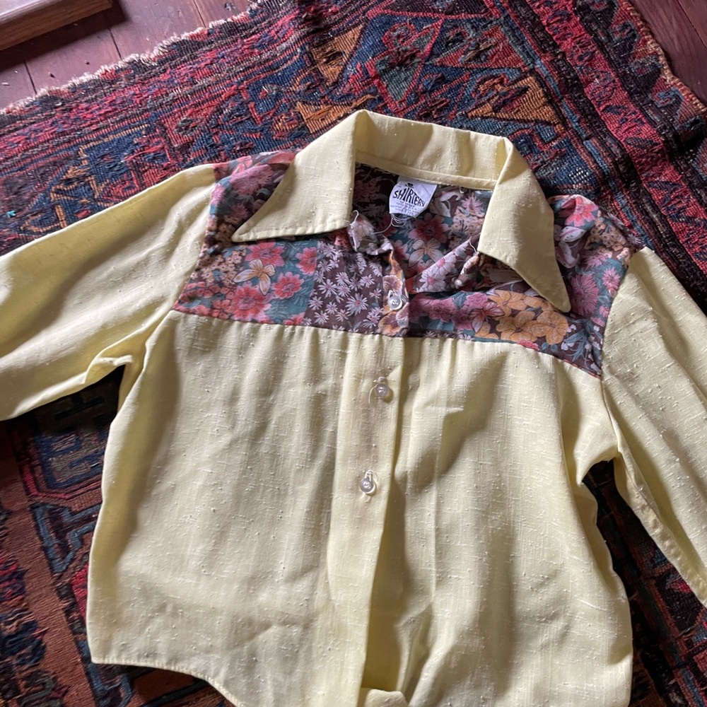 1970s Gauzy Sheer Floral Yellow Crop Top with Tie